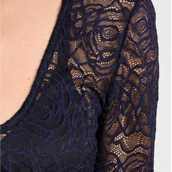 Free People Women’s In My Head Sheer Lace Bodysuit Thong Black Lace LARGE NWOT - Picture 3 of 15